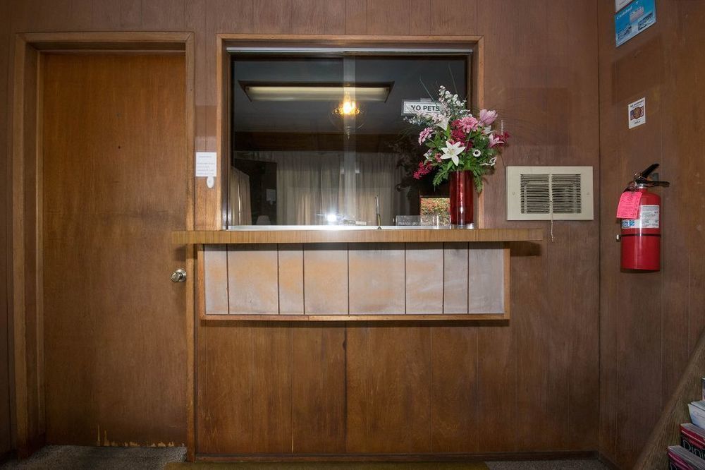 Scandia Motel คาร์ลสบัด ภายนอก รูปภาพ